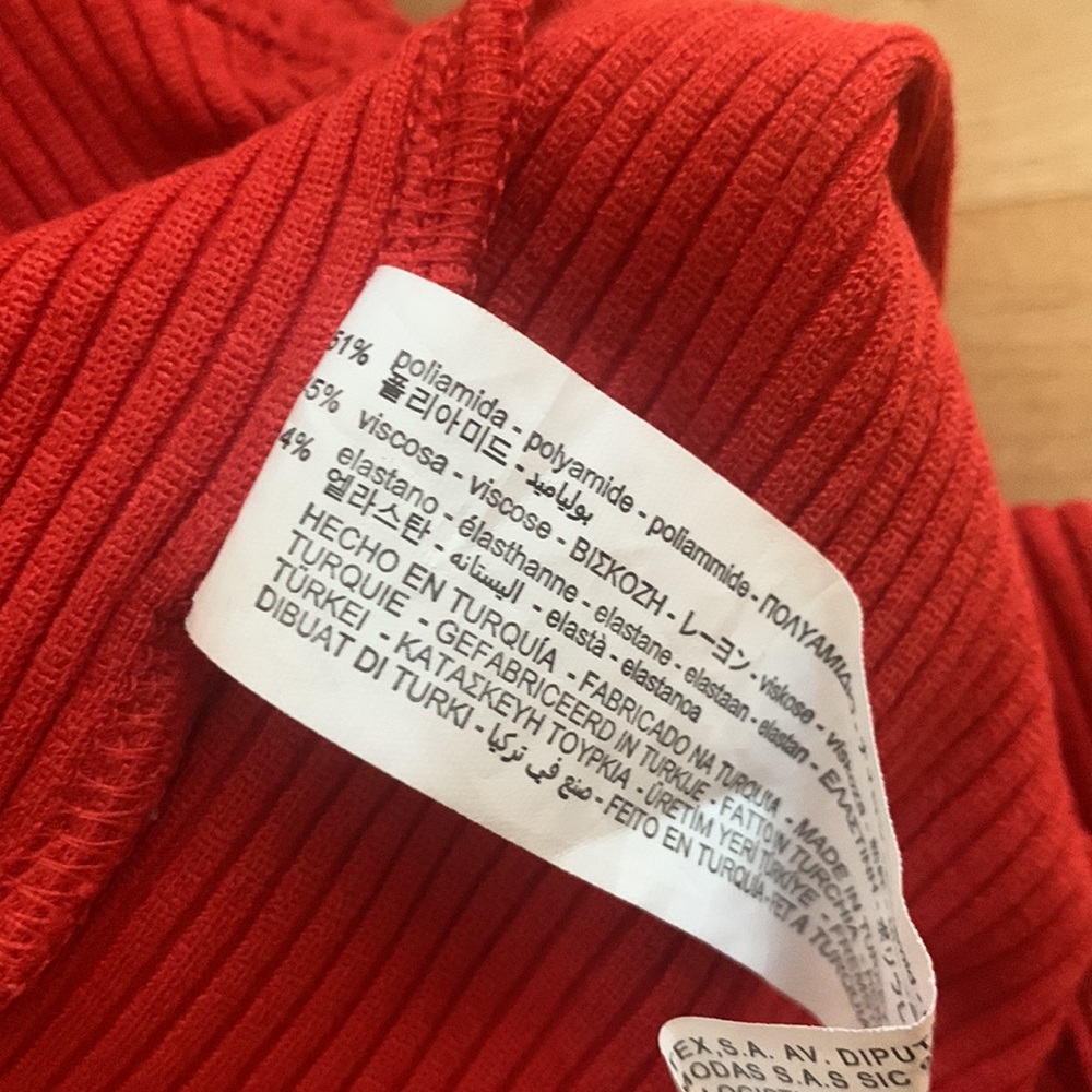 Zara Ribbed Bodysuit - Picture 5 of 5